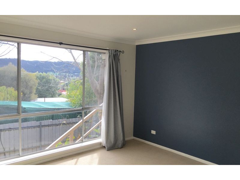 51 Panorama Place, Hamilton Valley NSW 2641