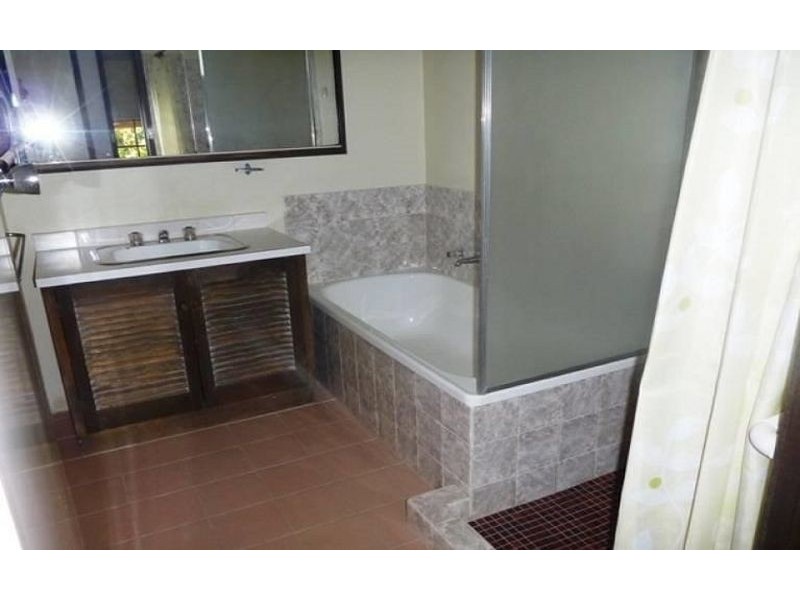 13 Jarrah Street, Wodonga VIC 3690