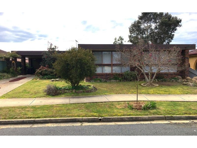 546 Regina Avenue, Lavington NSW 2641