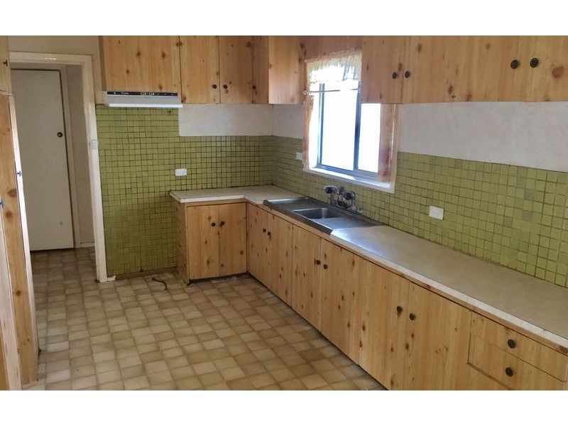 151 Tamarind Street, North Albury NSW 2640