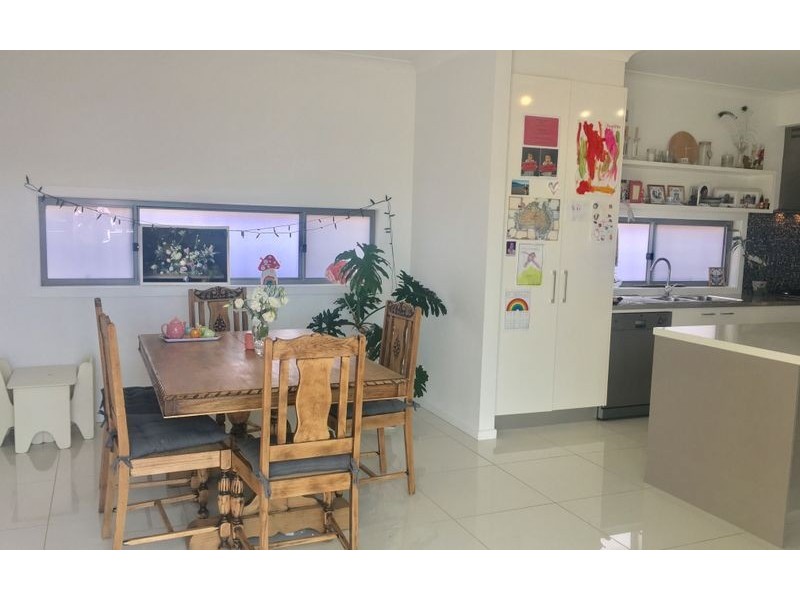 10 Birdie Place, Thurgoona NSW 2640