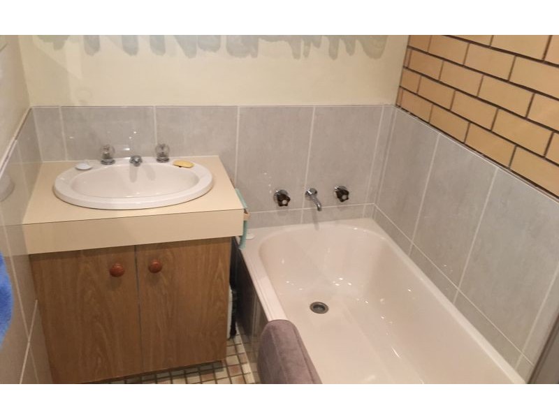 1/440 Union Road, Lavington NSW 2641