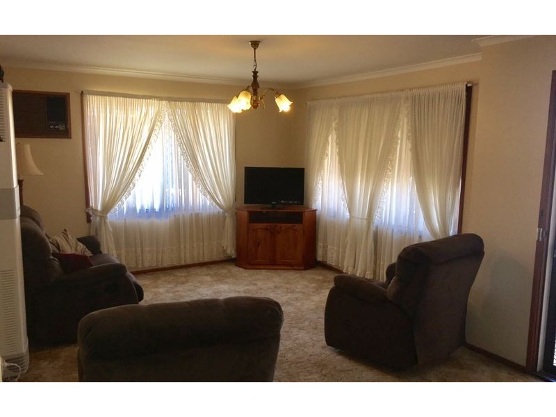 1/440 Union Road, Lavington NSW 2641