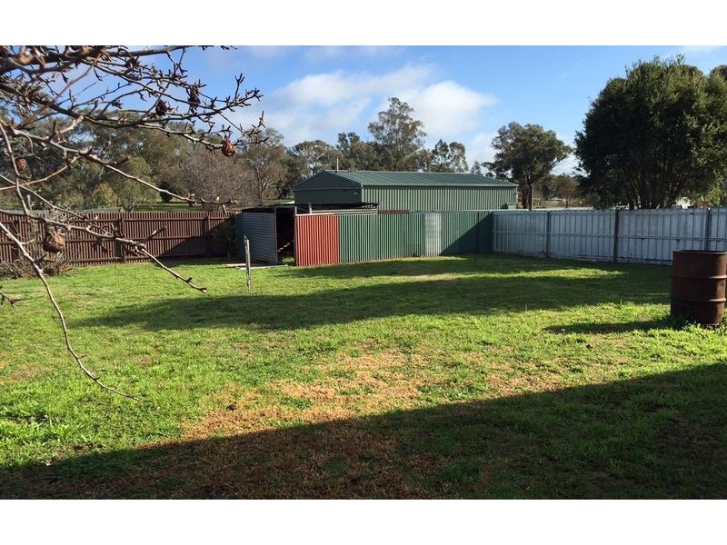 9 Commercial Street, Walla Walla NSW 2659