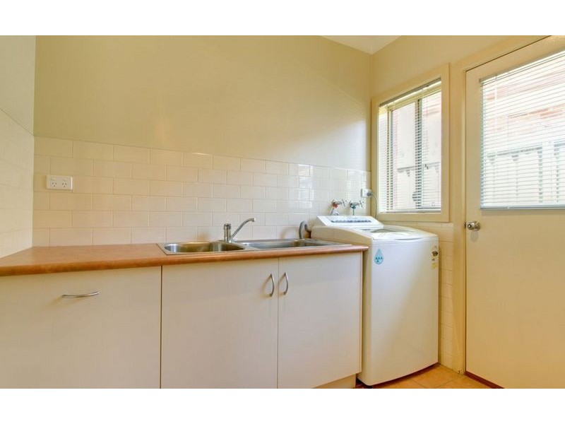 21 The Grove, Thurgoona NSW 2640