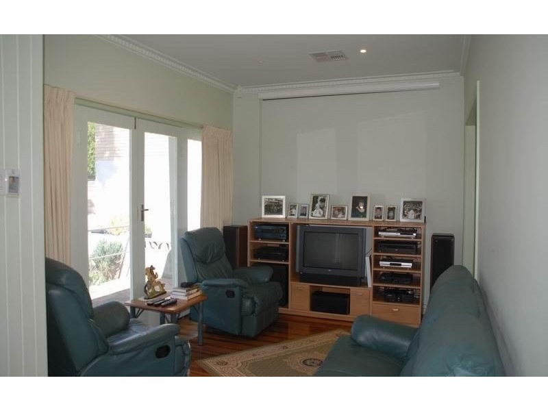 389 Solomon Street, Albury NSW 2640