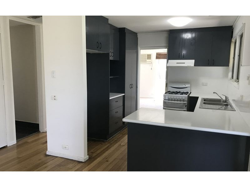 10 Algona Road, Lavington NSW 2641
