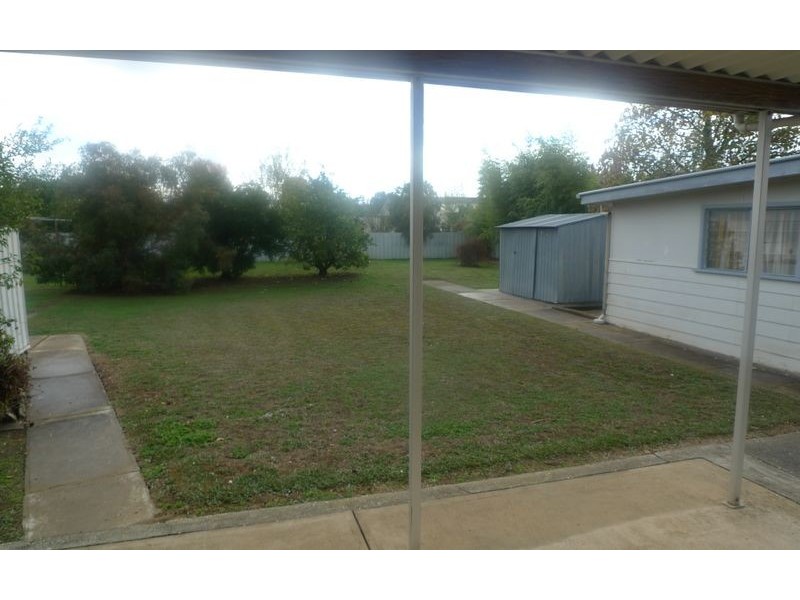 548 Klose Street, Lavington NSW 2641