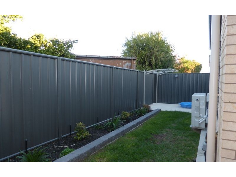 446 Kotthoff Street, Lavington NSW 2641