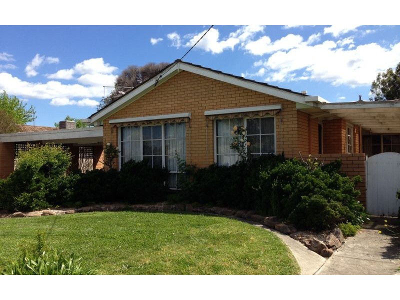 357 Sutherland Street, Lavington NSW 2641
