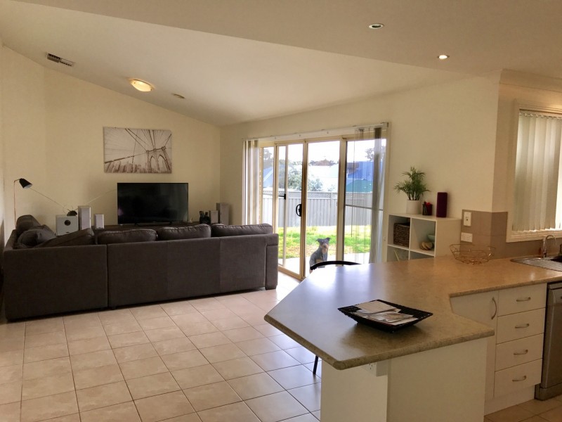 14 Warbler Street, Thurgoona NSW 2640