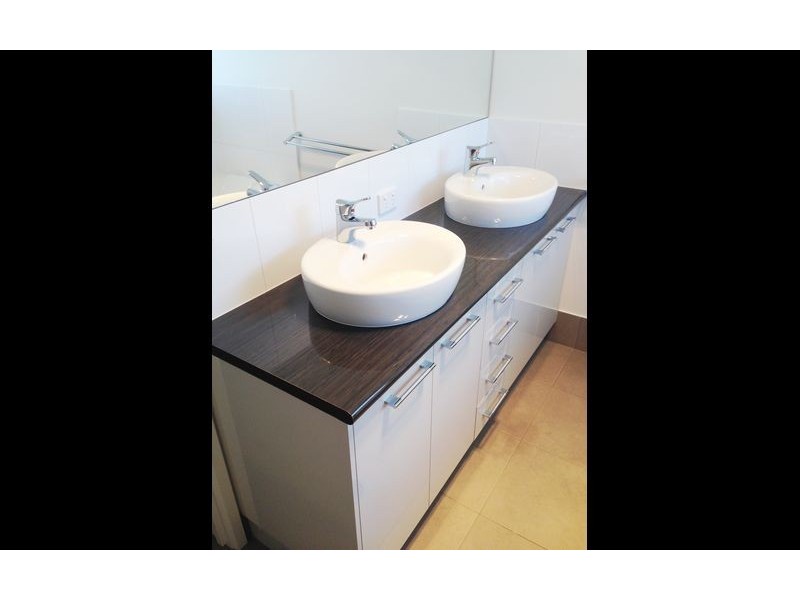 3/548 Klose Street, Lavington NSW 2641