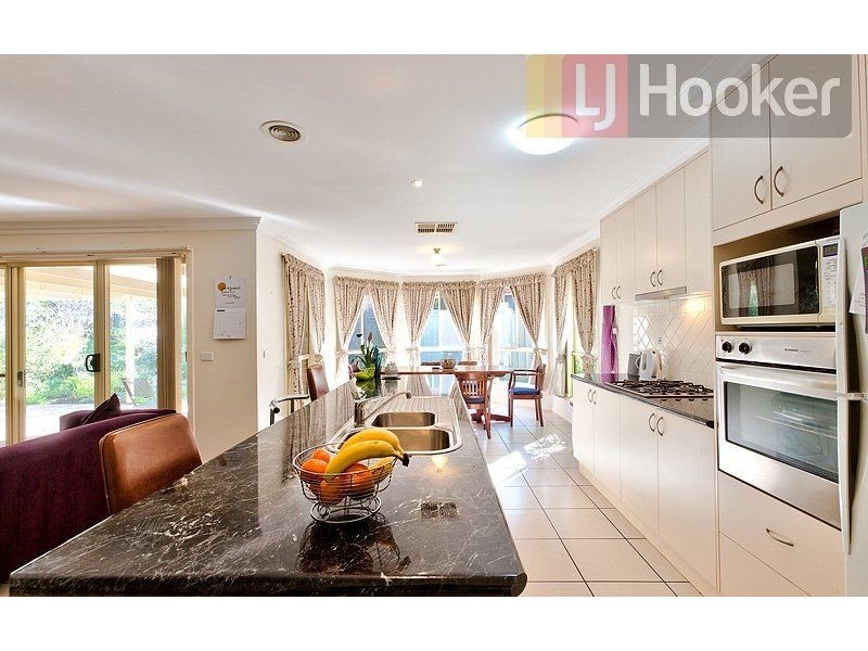 38 Cassinia Court, Thurgoona NSW 2640