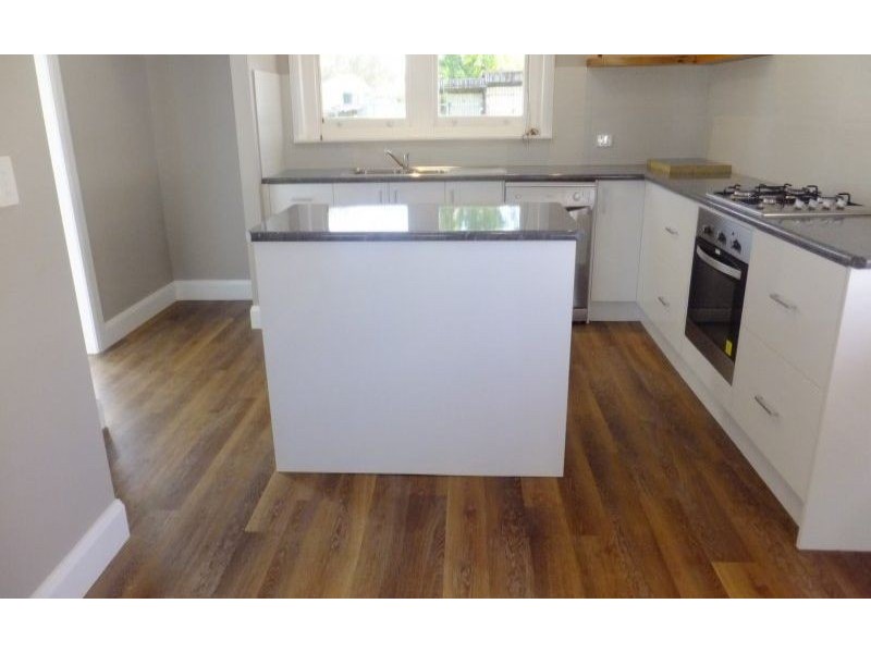 576 Heathwood Avenue, Lavington NSW 2641