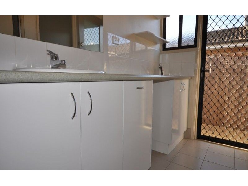 3/406 Schubach Street, East Albury NSW 2640