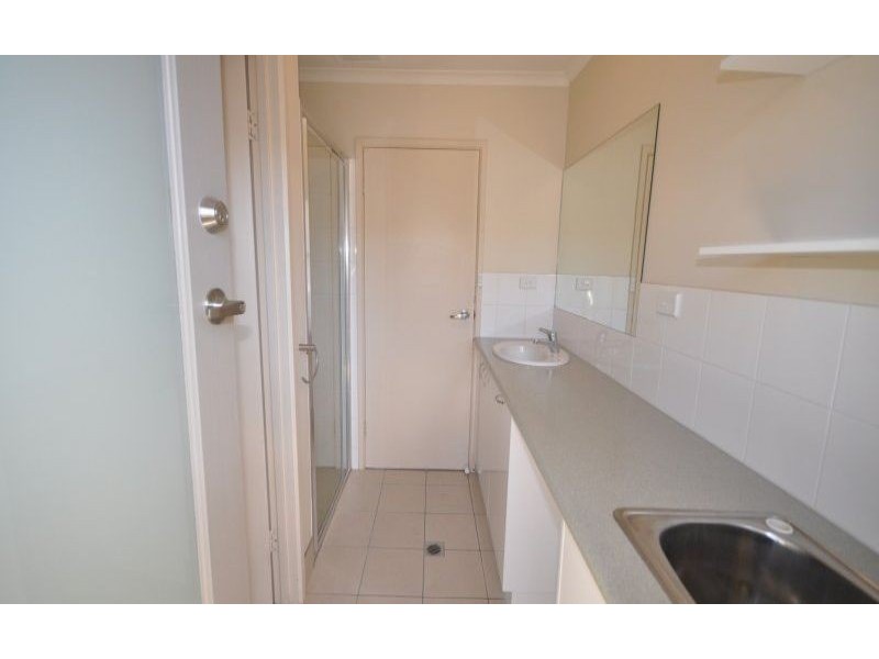 3/406 Schubach Street, East Albury NSW 2640