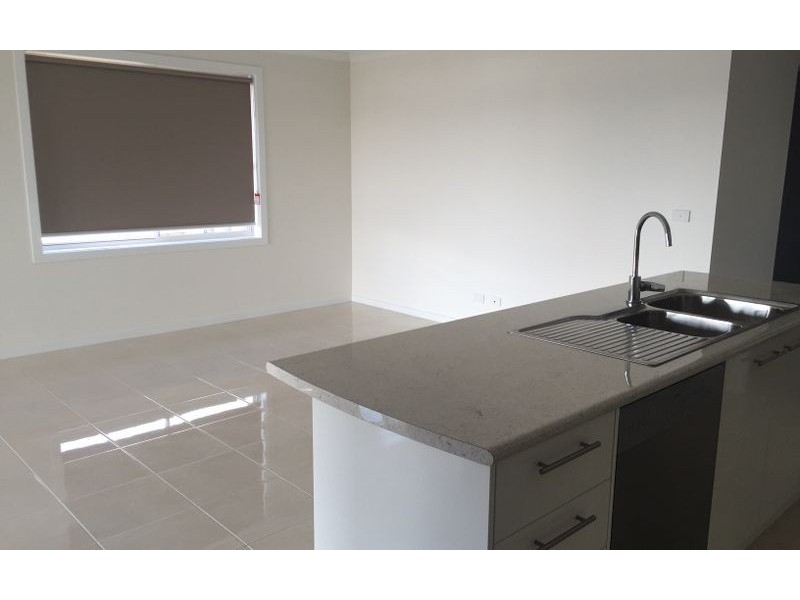 43 Felstead Circuit, Thurgoona NSW 2640