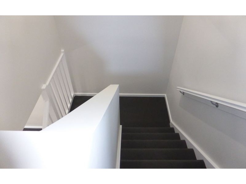 1/2 Honeysuckle Street, Thurgoona NSW 2640