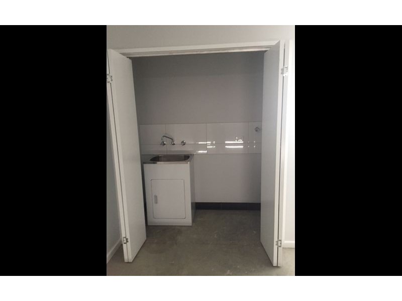 2/541 Klose Street, Lavington NSW 2641