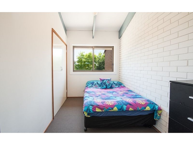 28/588 Oliver Street, Lavington NSW 2641