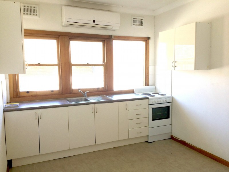 3/353 Buckingham Street, Lavington NSW 2641