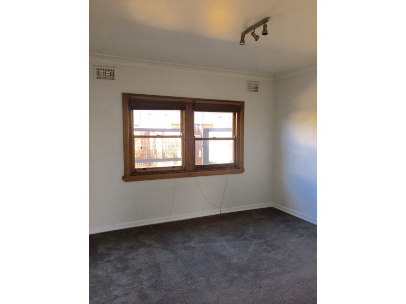 4/353 Buckingham Street, Lavington NSW 2641