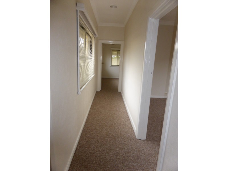 419 Tarakan Avenue, North Albury NSW 2640