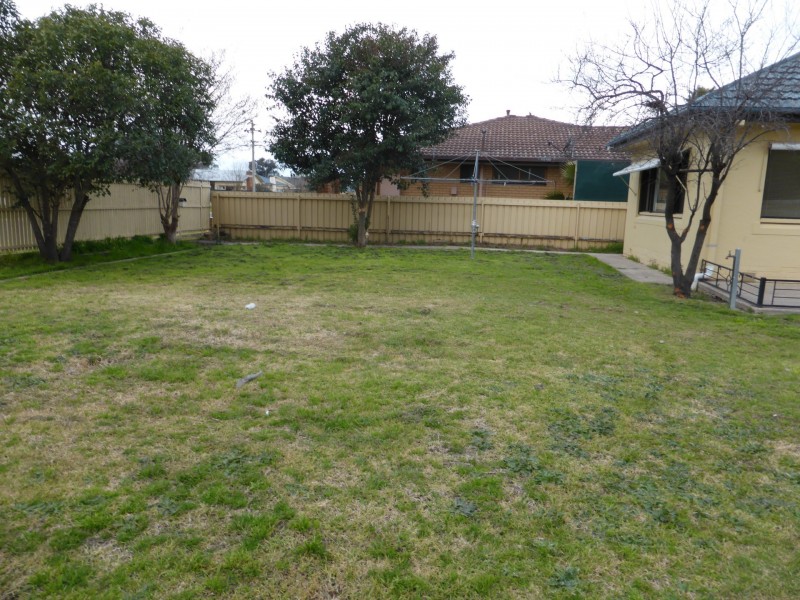 419 Tarakan Avenue, North Albury NSW 2640