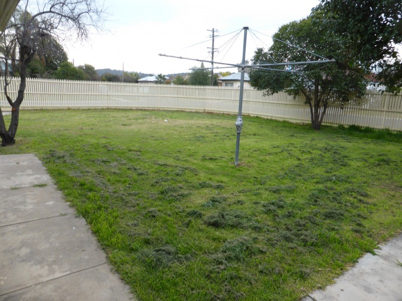 419 Tarakan Avenue, North Albury NSW 2640