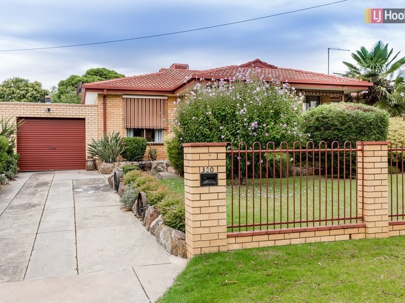 320 Eden Street, Lavington NSW 2641