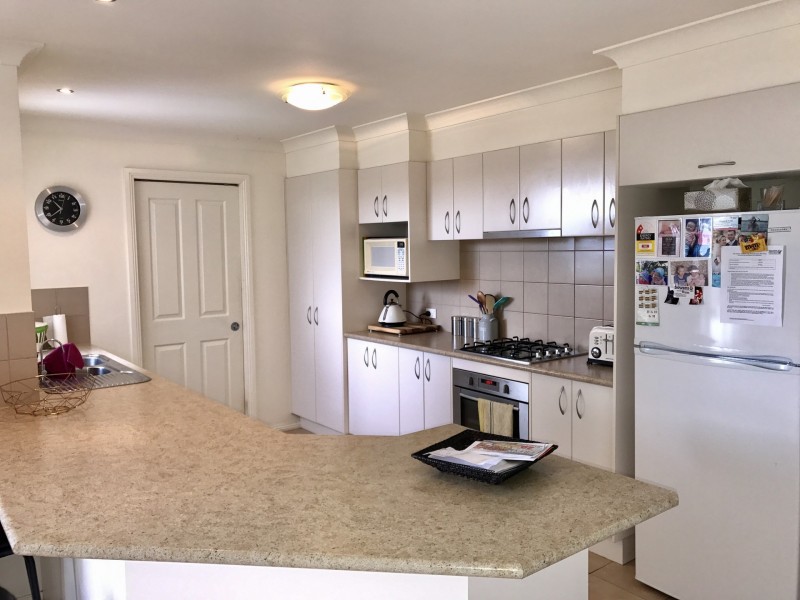 14 Warbler Street, Thurgoona NSW 2640