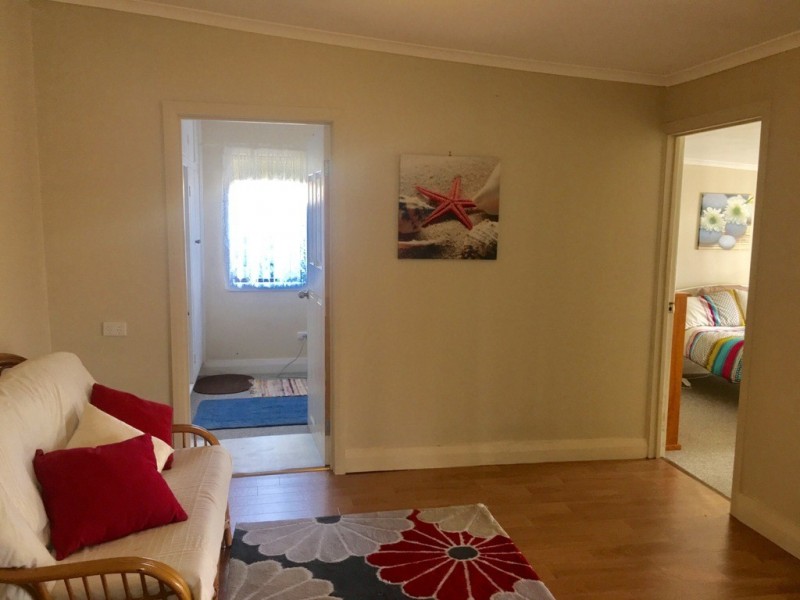 1073 Tobruk Street, North Albury NSW 2640