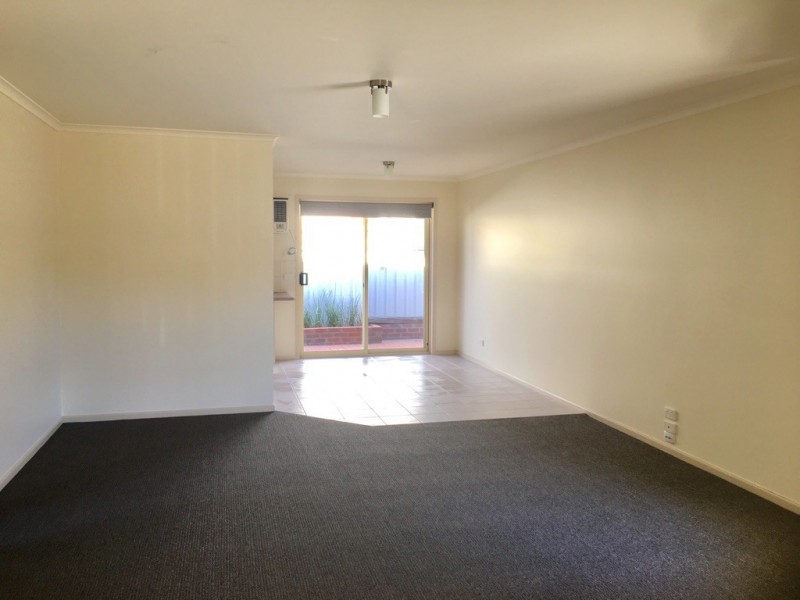 16 Jackson Drive, West Wodonga VIC 3690