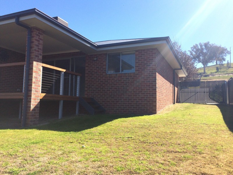 15 Wintersun Parade, Wodonga VIC 3690