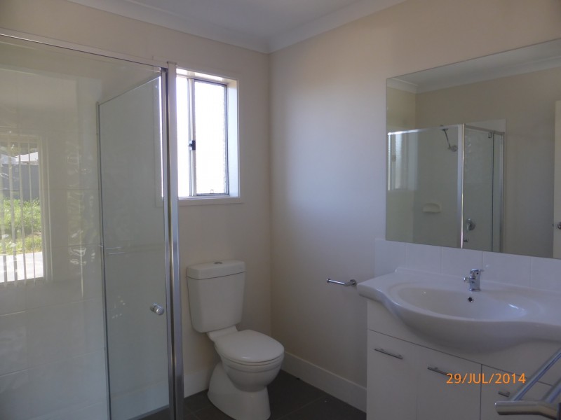 25 Gabrielle Court, Lavington NSW 2641