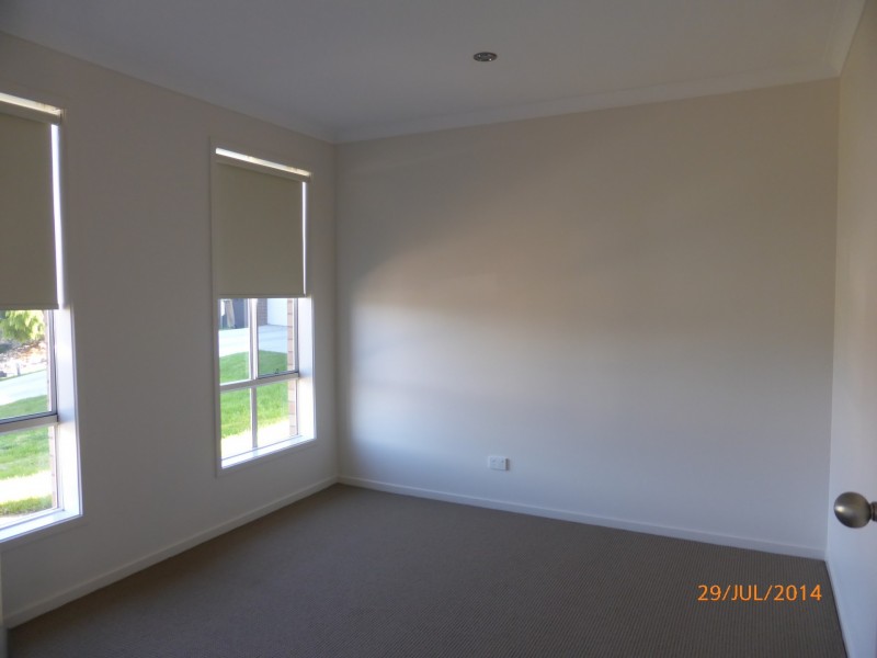 25 Gabrielle Court, Lavington NSW 2641