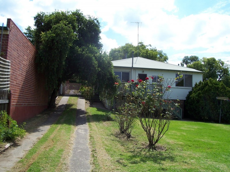 692 Jones Street, Albury NSW 2640