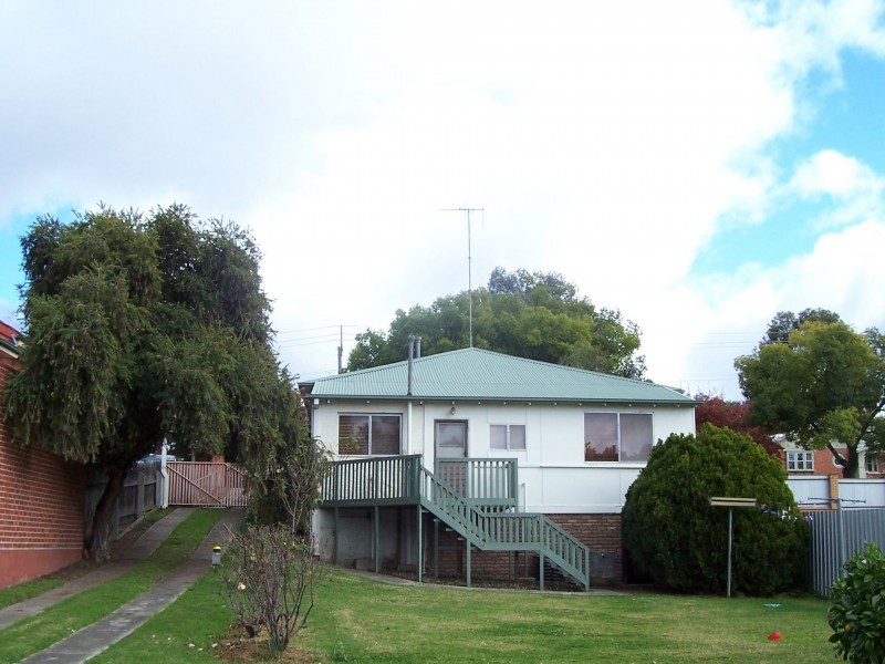 692 Jones Street, Albury NSW 2640