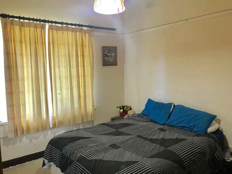 692 Jones Street, Albury NSW 2640