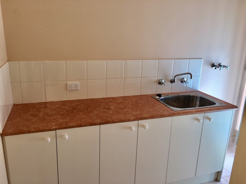 564 Daly Street, Lavington NSW 2641