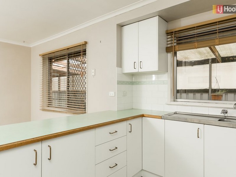 363 Douglas Road, Lavington NSW 2641