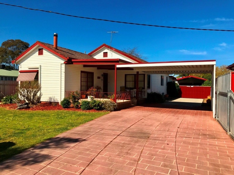 446 Parnall Street, Lavington NSW 2641