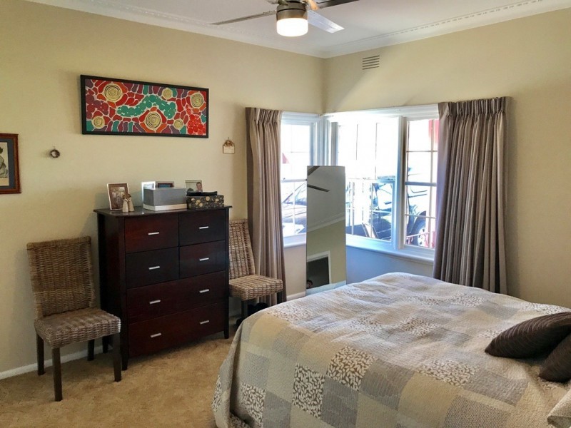 446 Parnall Street, Lavington NSW 2641