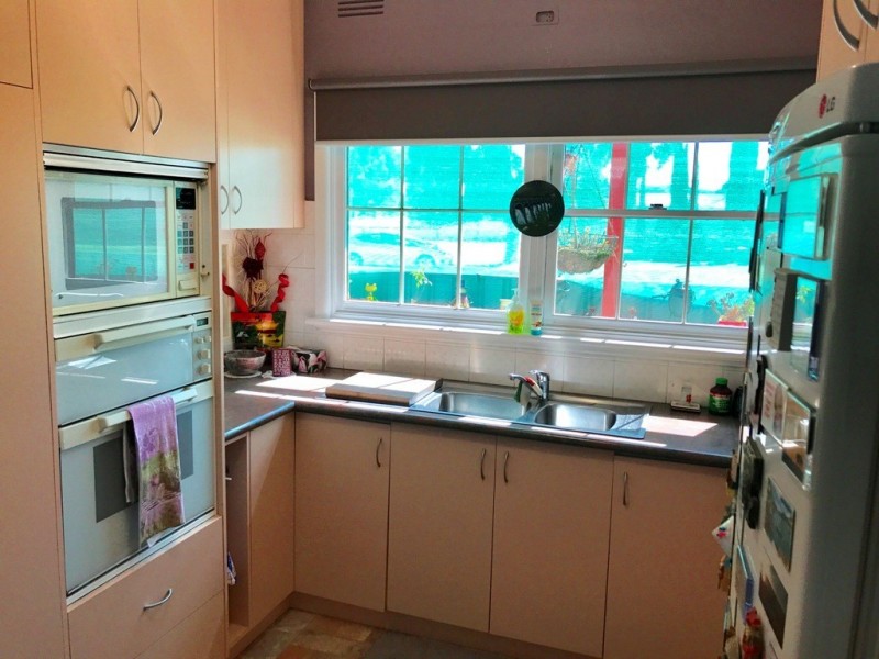 446 Parnall Street, Lavington NSW 2641