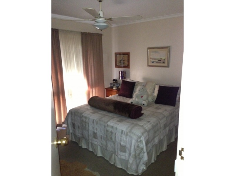 15 Jackling Drive, Lavington NSW 2641