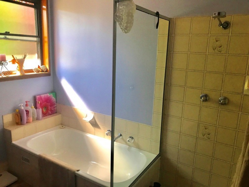 16 Cassia Street, West Albury NSW 2640