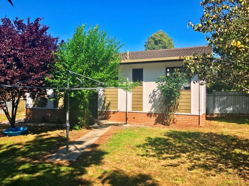16 Cassia Street, West Albury NSW 2640