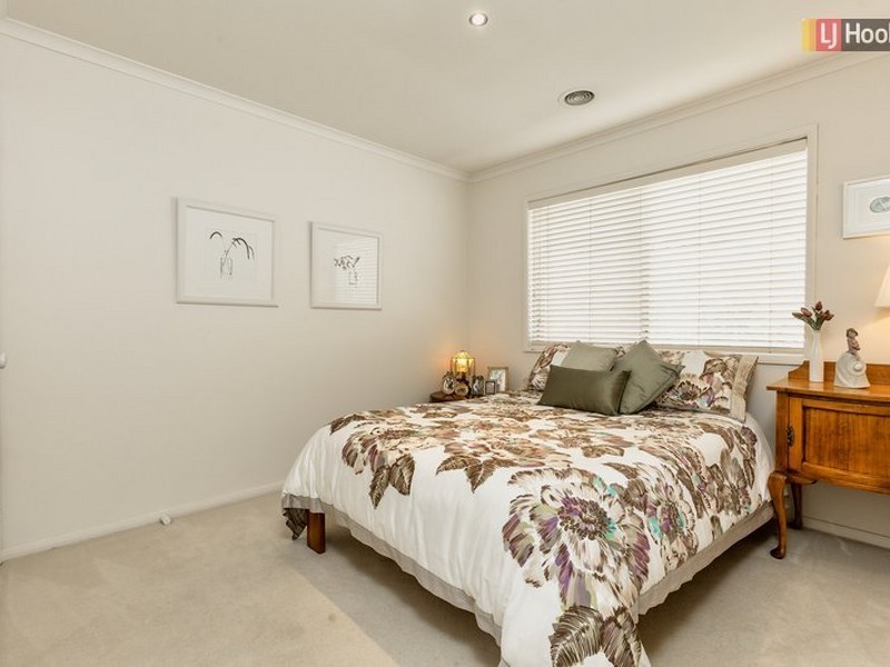 21 Cassinia Court, Thurgoona NSW 2640