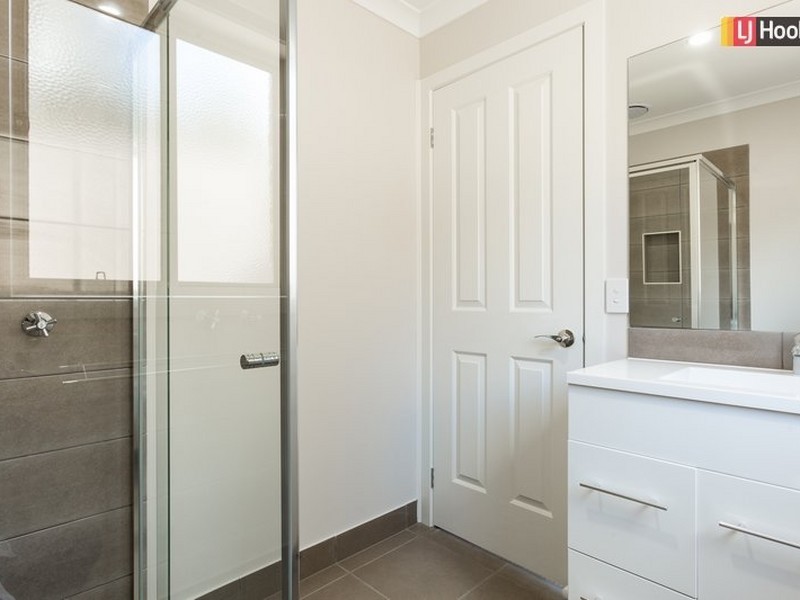 2/34 Kirkpatrick Court, Glenroy NSW 2640