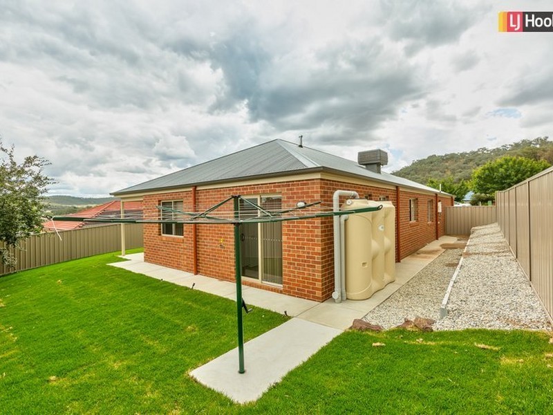 2/34 Kirkpatrick Court, Glenroy NSW 2640